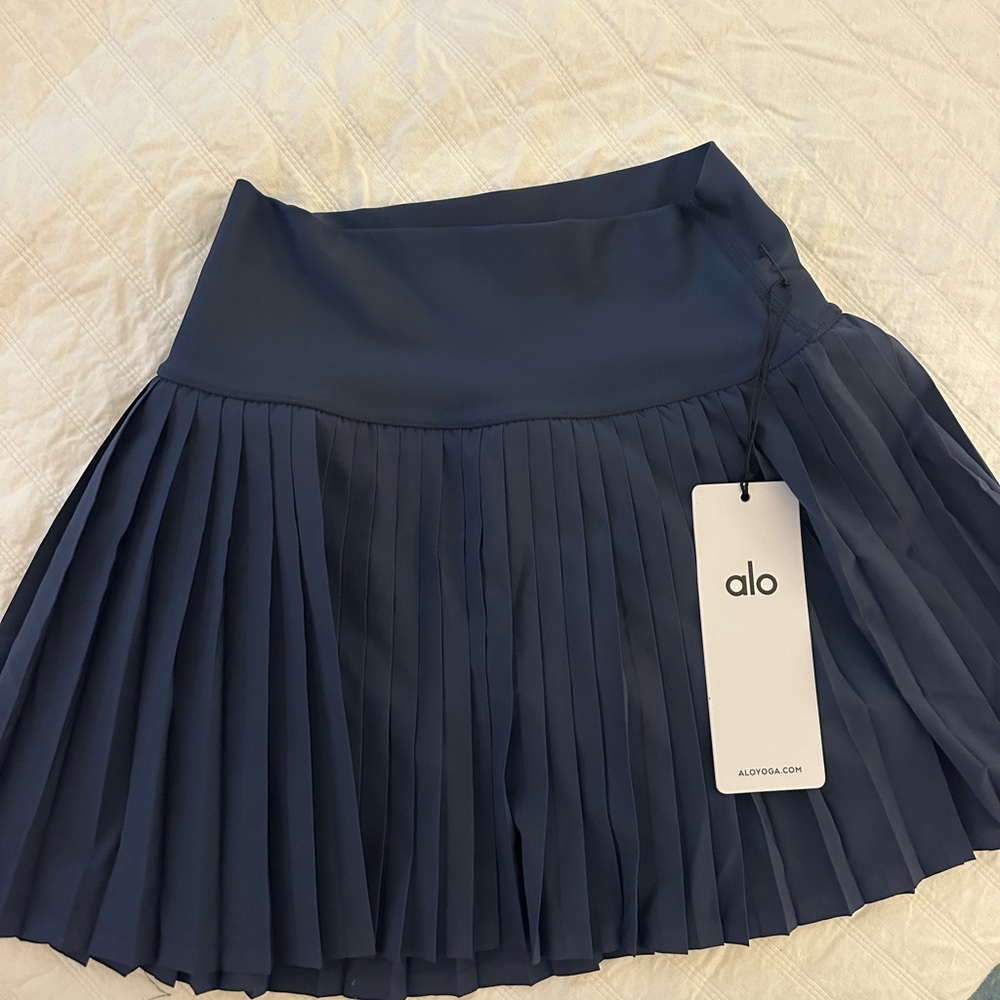 New Alo Navy Pleated Skirt- grand slam tennis skirt